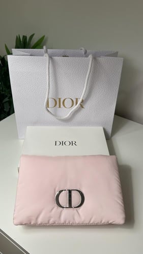 شنطة ديور مع ملحقات