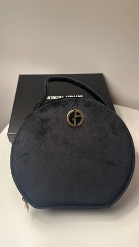 شنطة ارماني