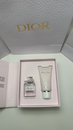 مجموعة مس ديور ميني