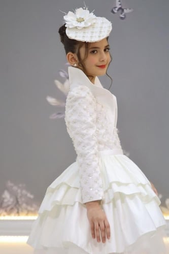 فستان بناتي مع اكسسوار شعر