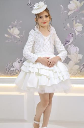 فستان بناتي مع اكسسوار شعر