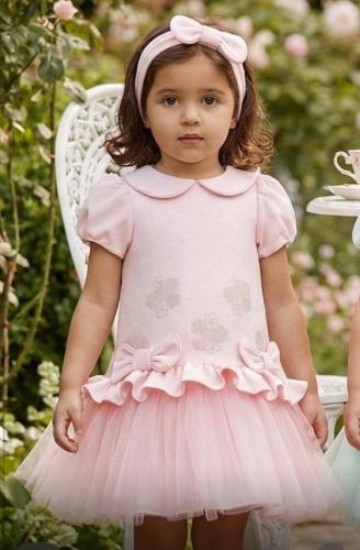 فستان بناتي