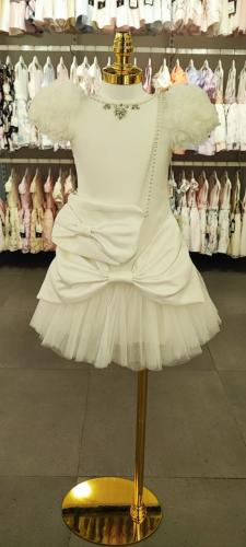 فستان بناتي