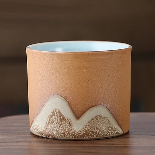 فنجان بتصمیم صیني