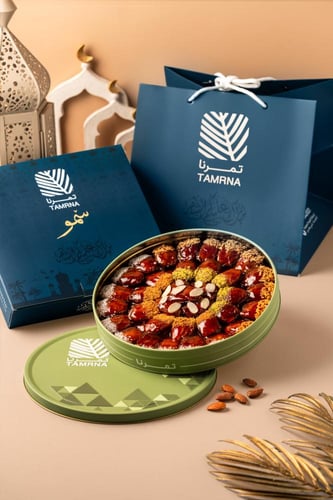 4 علب خلاص ملكي محشي لوز ( سمو )