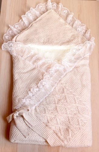 مدس أطفال شتوي مبطن بني فاتح