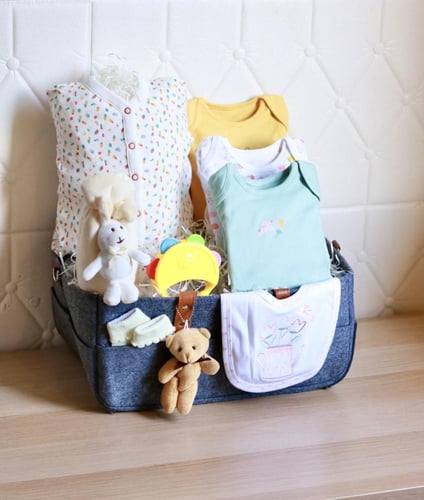 هدية شنطة بناتي