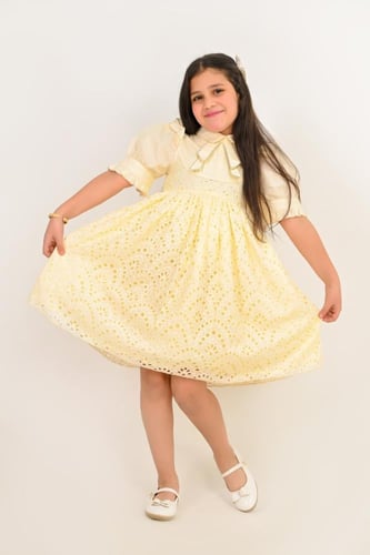 فستان بطابع فينتاج