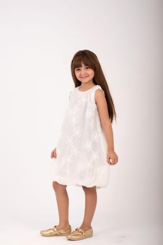 فستان النقاء الناعم