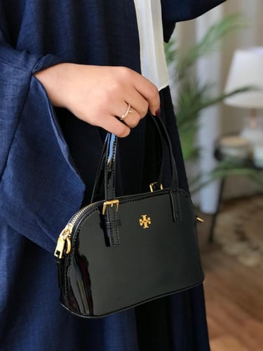 شنطة نسائيه