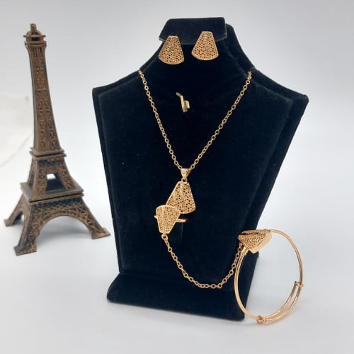 طقم بناتي بديل الذهب