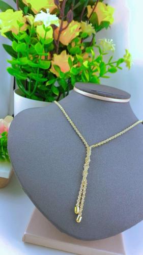 عقد ذهب عيار 18