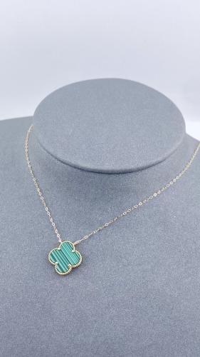 عقد ذهب عيار 18