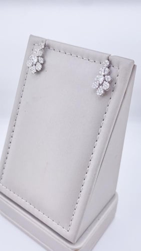 طقم ذهب عيار 18