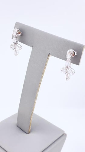 طقم ذهب عيار 18