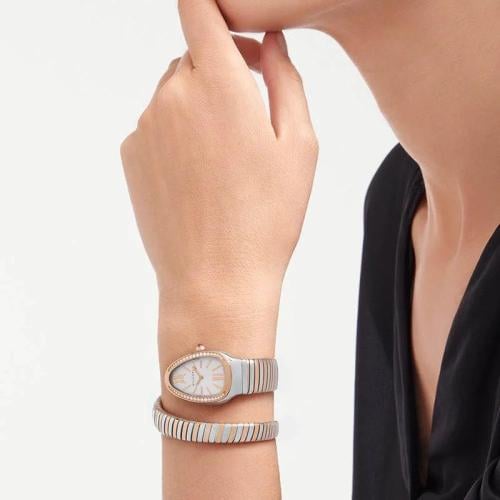 لمسة أناقة (ساعة نسائية عصرية)