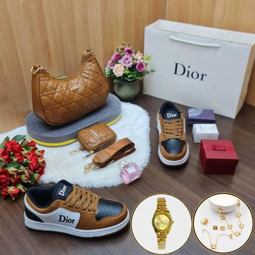 بوكس ديور نسائي فاخر – شنطة، شوز، عطر، ساعة ومجوهر...