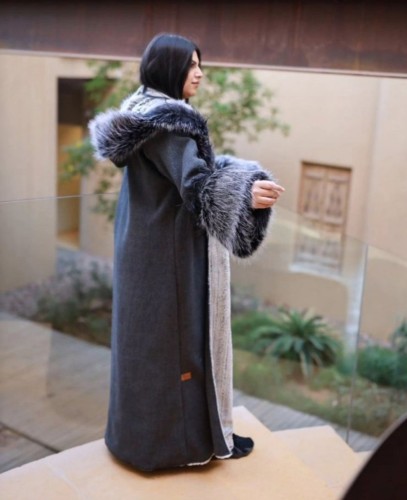 فروة شتوية نسائية فاخرة بتصميمك الشخصي