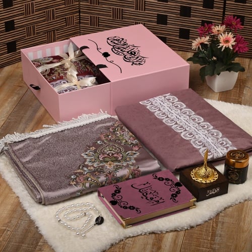 طقم صلاة نسائي مميز