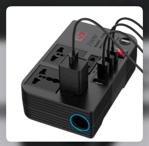 محول توصيلة سيارة 300 واط من ماركة دينكس.