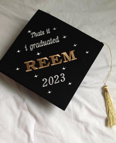 قبعه تخرج ( تطريز )