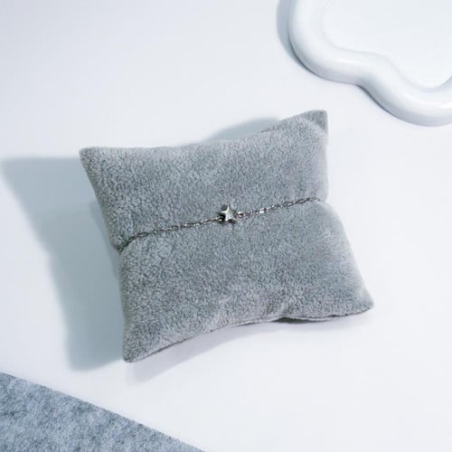 اسوارة فضية مع نجمة صغيره بالنصف | Stainless steel...