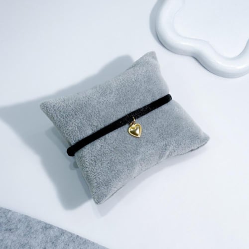 اسوارة الساتان الأسود مع تشارم القلب بالنصف | Sati...