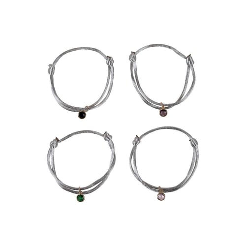 اسوارة خيط ساتان باللون الفضي الرصاصي مع كرستالات...