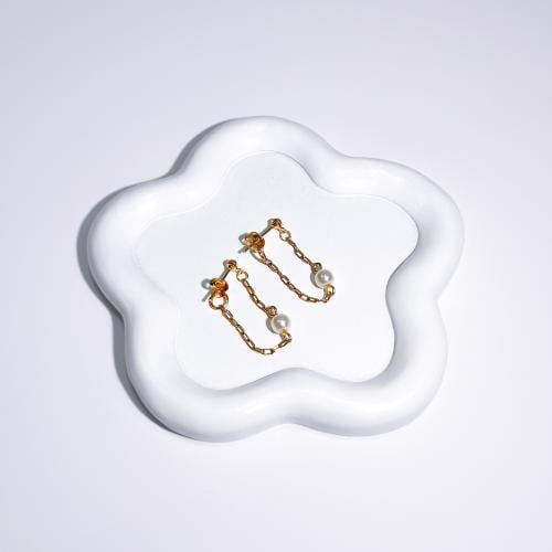 أقراط اللولو الناعمة | Pearl earrings