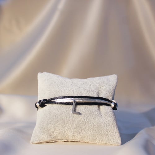 اسوارة خيطين مع حرف | Initial bracelet