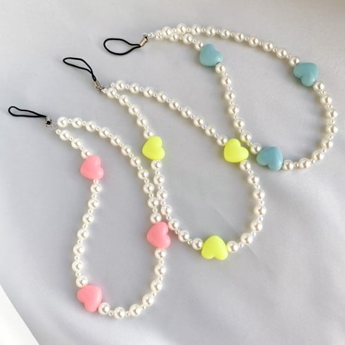سلسلة جوال لولو مع قلوب | Phone strap pearls with...