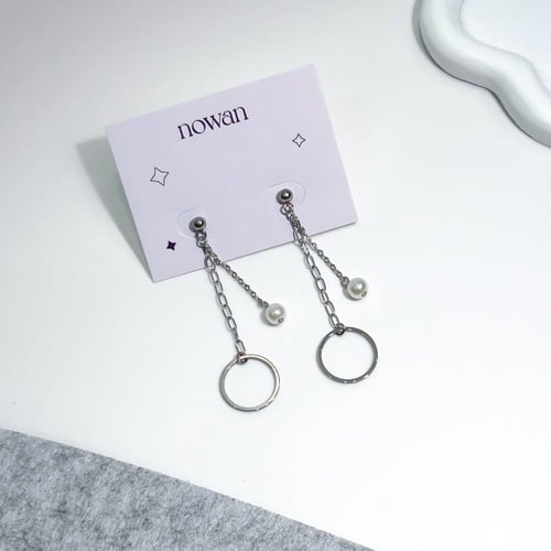 أقراط طويلة بتصميم مودرن | Silver long modern desi...