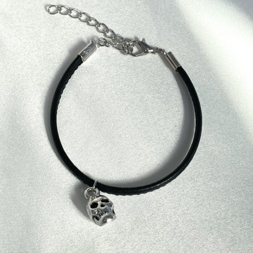 اسوارة جلد أسود مع جمجمة | Leather bracelet wtih s...
