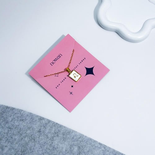 سلسال ذهبي تشارم الأبراج الذهبية مع صدف طبيعي | Na...