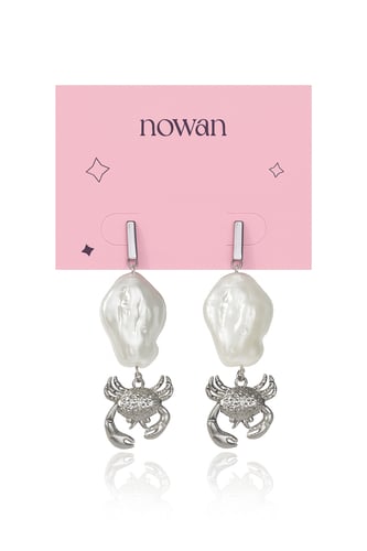 أقراط العقرب مع اللولو فضي ضد الصدأ