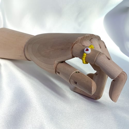 خاتم الخرز بألوان مختلفة مع قلب | Beads rings with...