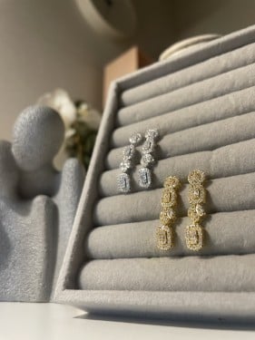 حلق فضي وذهبي