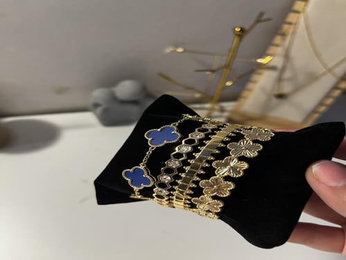 مجموعه اساور مع خواتم فري سايز