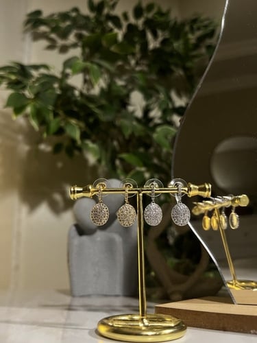 حلق ذهبي وفضي