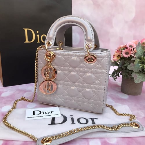 شنطه ديور مع بوكس