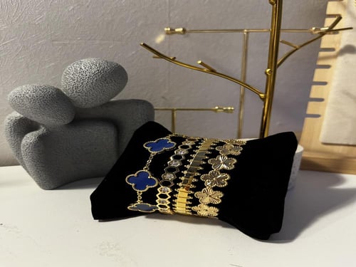 مجموعه اساور مع خواتم فري سايز