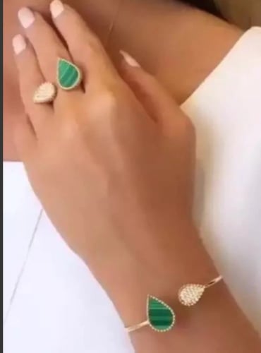اسواره بوشرون