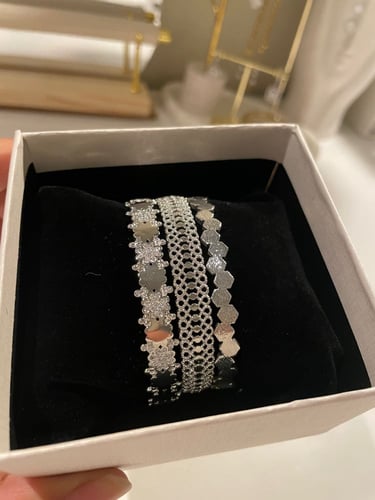 طقم اساور مع خواتم فري سايز