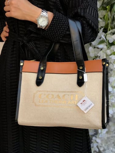 شنطه كوتش مع بوكس