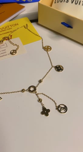 سلسال لويس فيتون بدون ملحقات