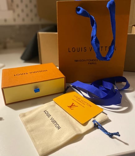 ملحقات لويس فيتون جديده