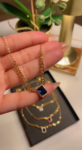 سلسال فضي وذهبي