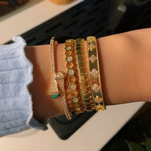 مجموعه اساور مع خواتم