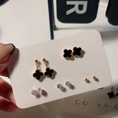 حلق ذهبي وفضي