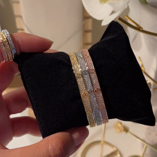 اساور كارتير مقفل